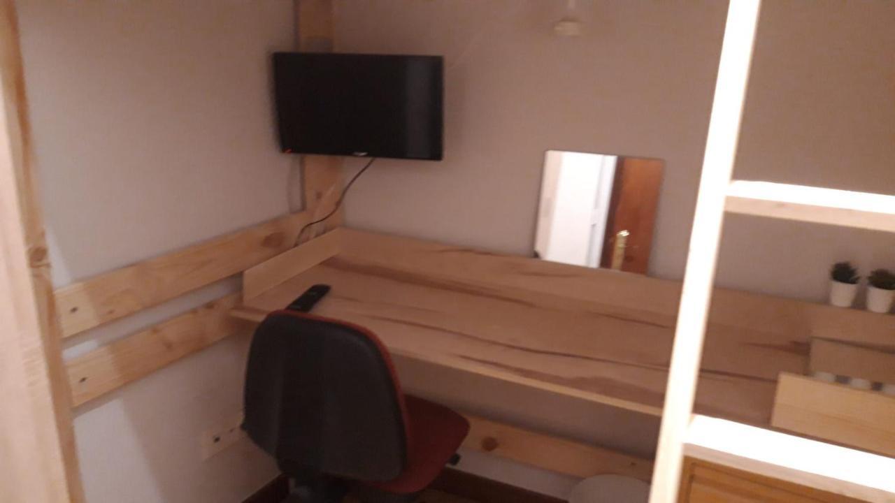 HABITACIÓN INDIVIDUAL con TV centro BILBAO Esterno foto